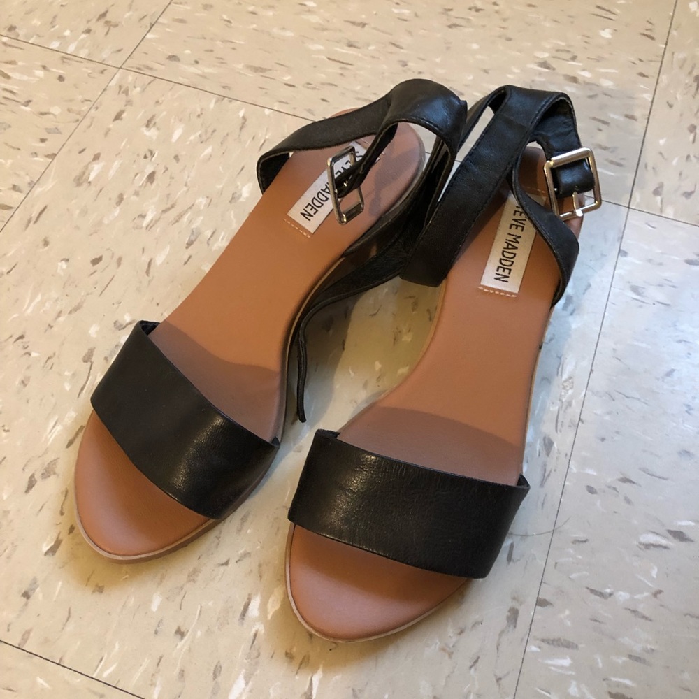 Steven Madden sandals